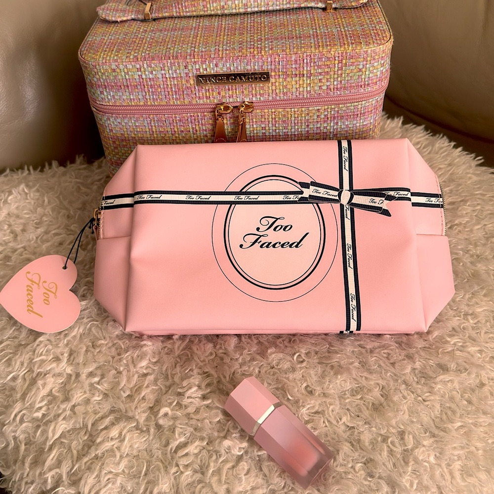 New Large, Pink, Too Faced Makeup Cosmetics Bag 💄
